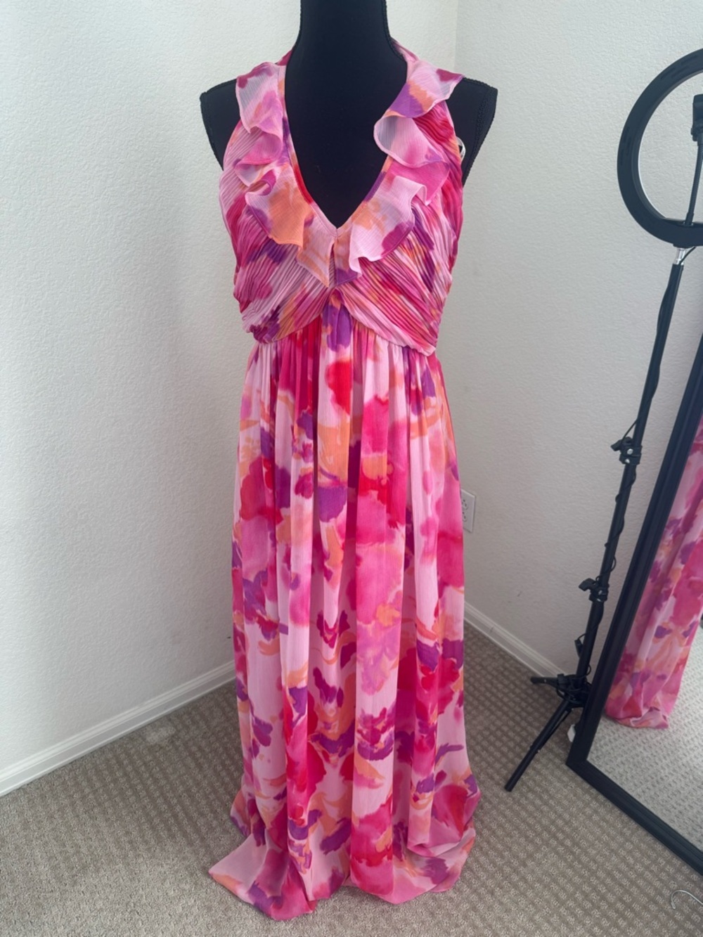 Boston Proper Pink Floral Maxi Dress Ruffle V-Neck Pleated Flowy Summer size 8 - Picture 1 of 13